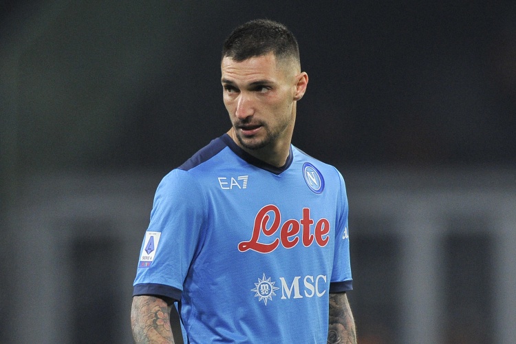 波利塔诺：那不勒斯开局顺利但赛季还很漫长，我在和俱乐部谈续约